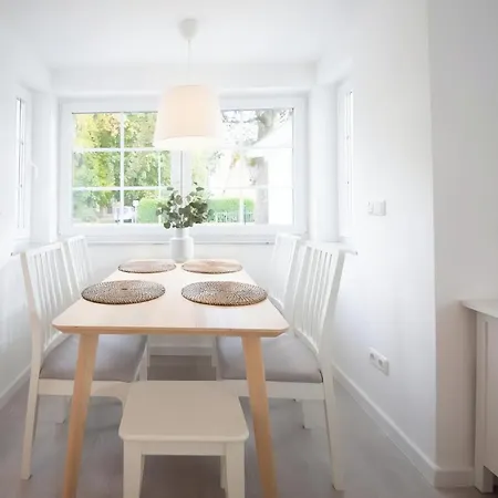 Ariane - Achterwasser-findling Дом отдыха Netzelkow