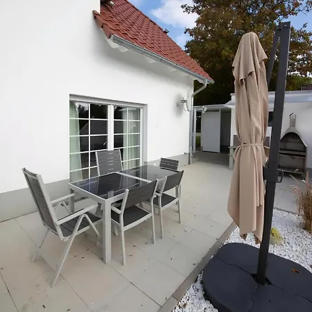 Дом отдыха Ariane - Achterwasser-findling Netzelkow